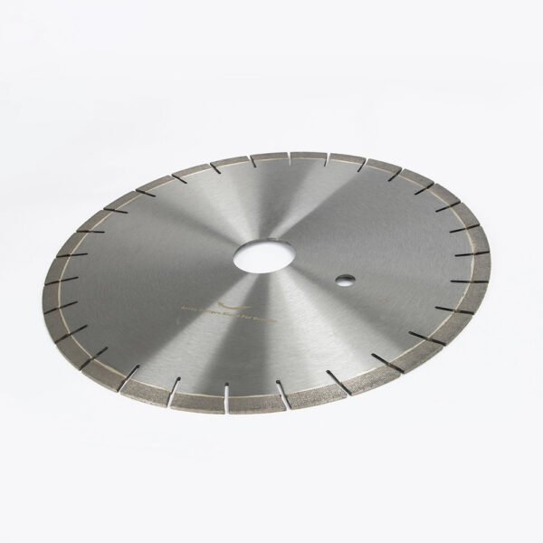 DIAMOND BLADE FOR QUARTZITE QUARTZ ENGINEERING STONE – Precision Cutting with Array-Pattern Segments