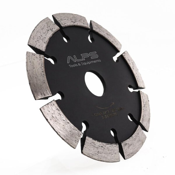 Crack Chasing Blade 4