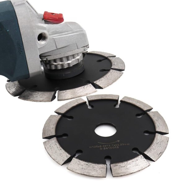 Crack Chasing Blade 4